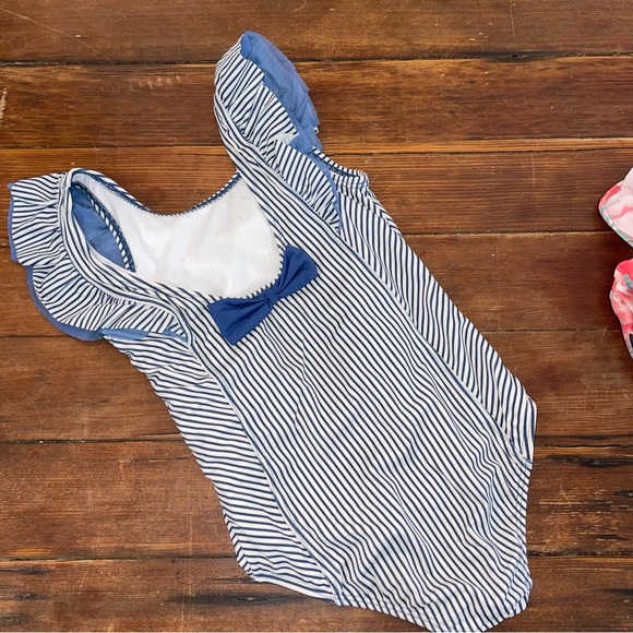 Striped and Flamingo Print Swimsuits 5T - Picture 5 of 6